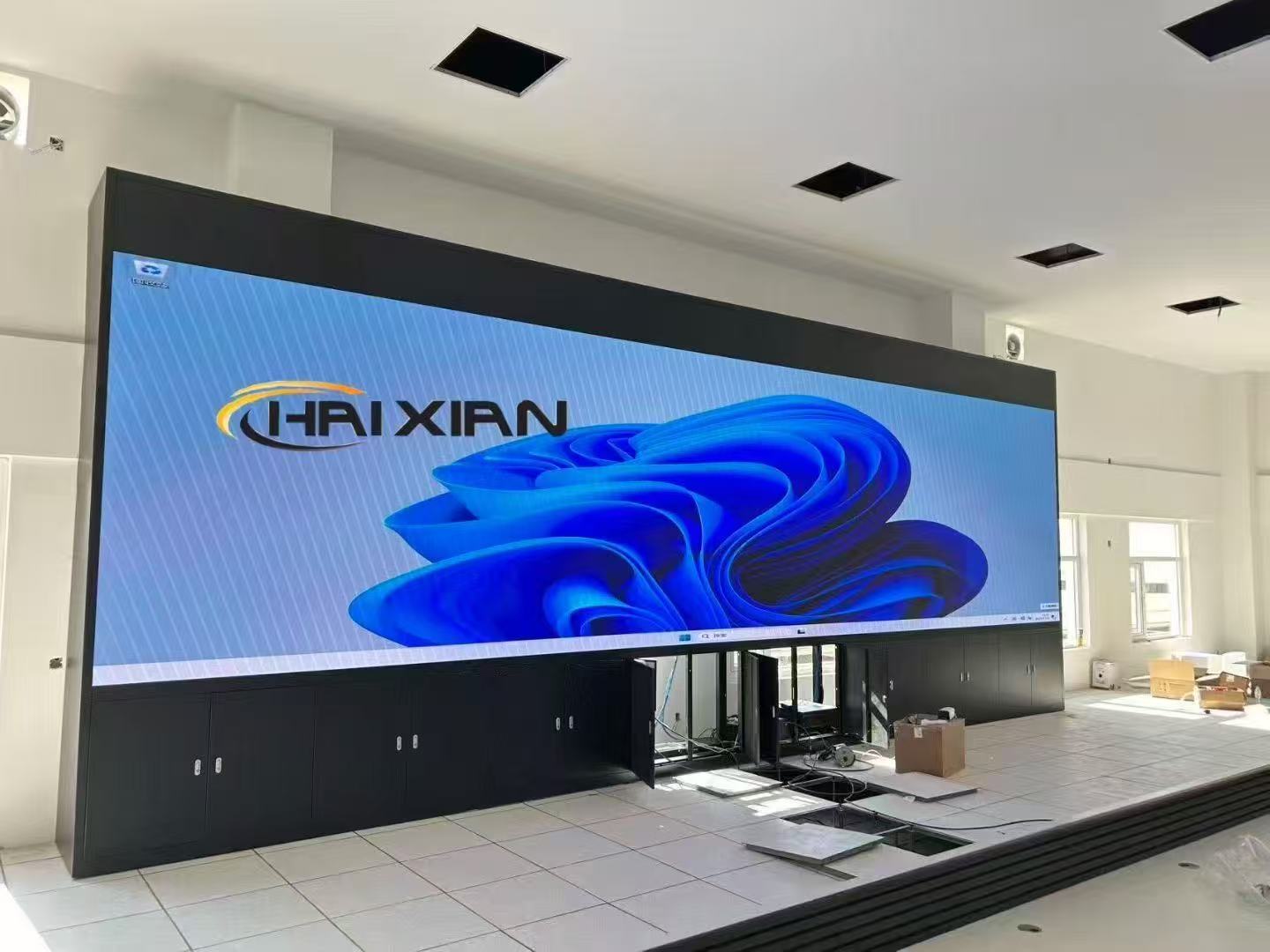 LED Tools and Materials Custom Series